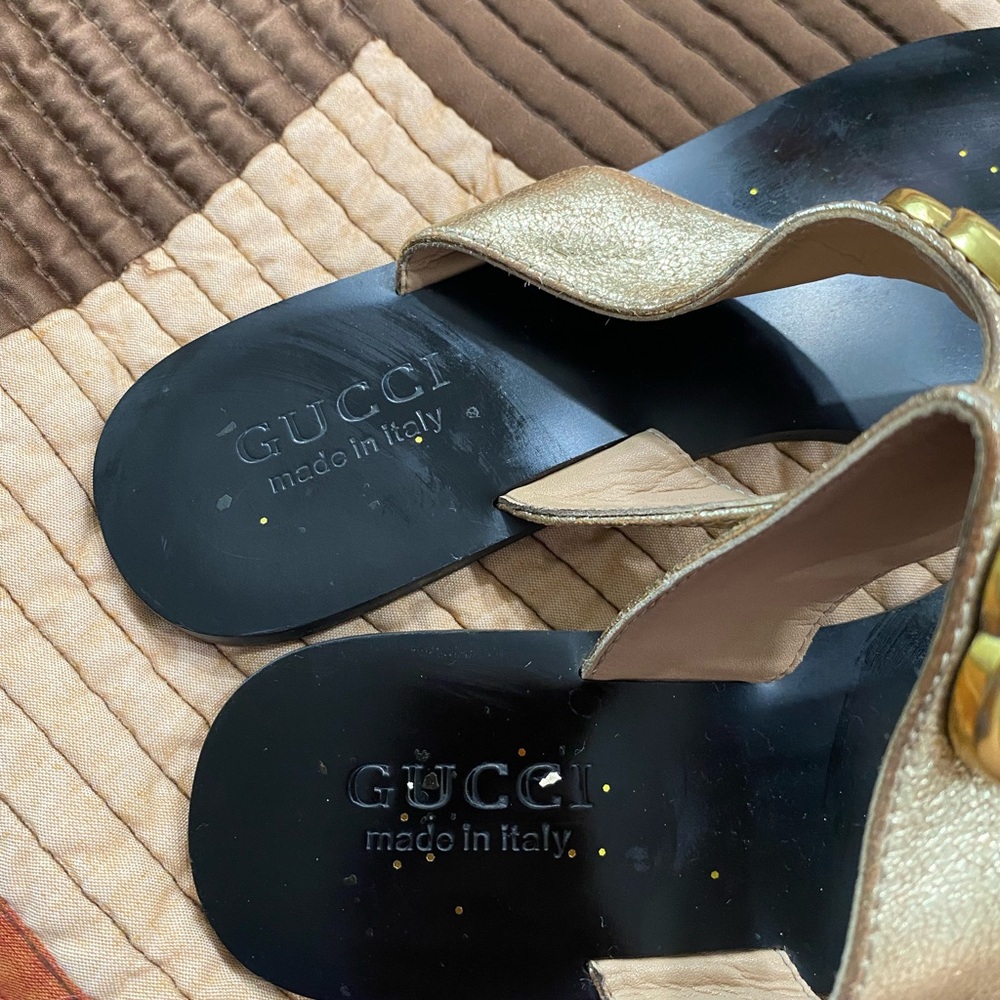 Gucci Women's Metallic Gold Sandals with 2 Dust Bags - Picture 4 of 14